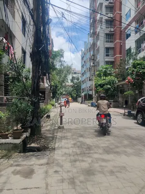 বসুন্ধরা এম ব্লক ০৫ কাঠা দক্ষিণমুখী জমি বিক্রি