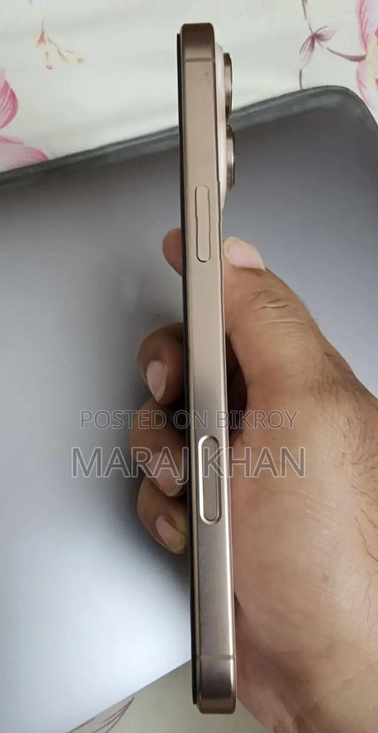 Apple iPhone 16 Pro Max 256 GB Gold