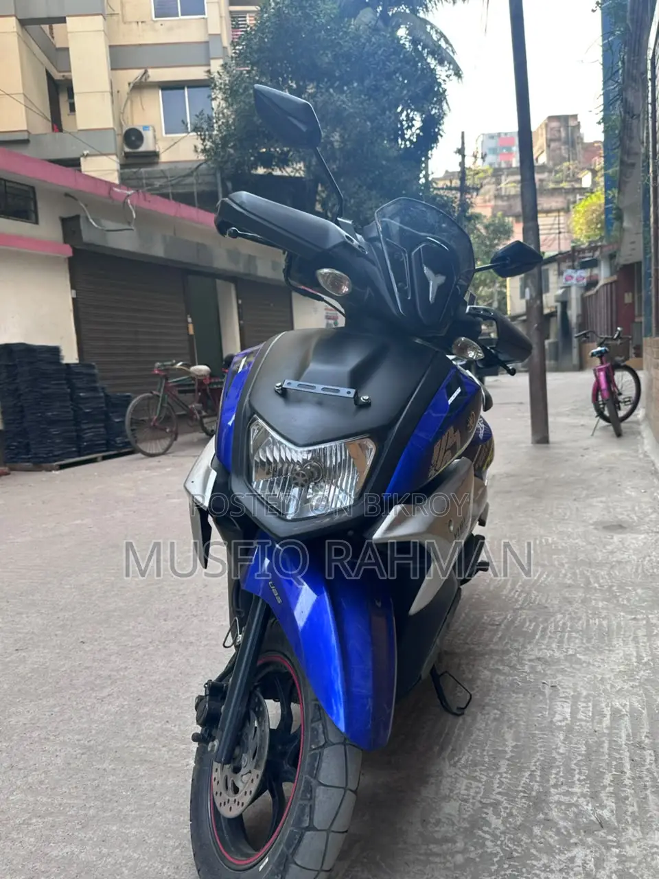 ইয়ামাহা ২০২১ নীল