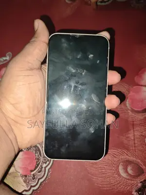Apple iPhone 13 128 GB White