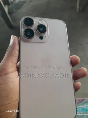 অ্যাপল আইফোন এক্সএস ৬৪ জিবি গোল্ড