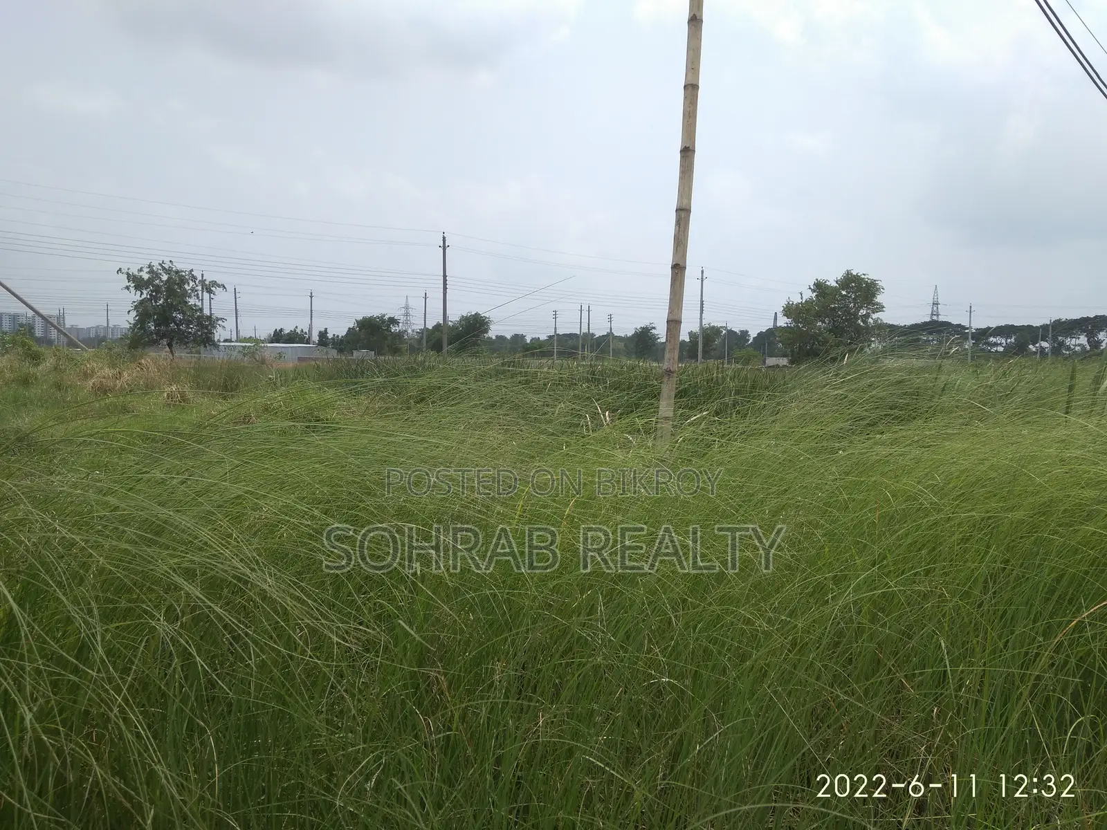 ৩ কাটা উত্তরা সেক্টর # ১৭ / জি