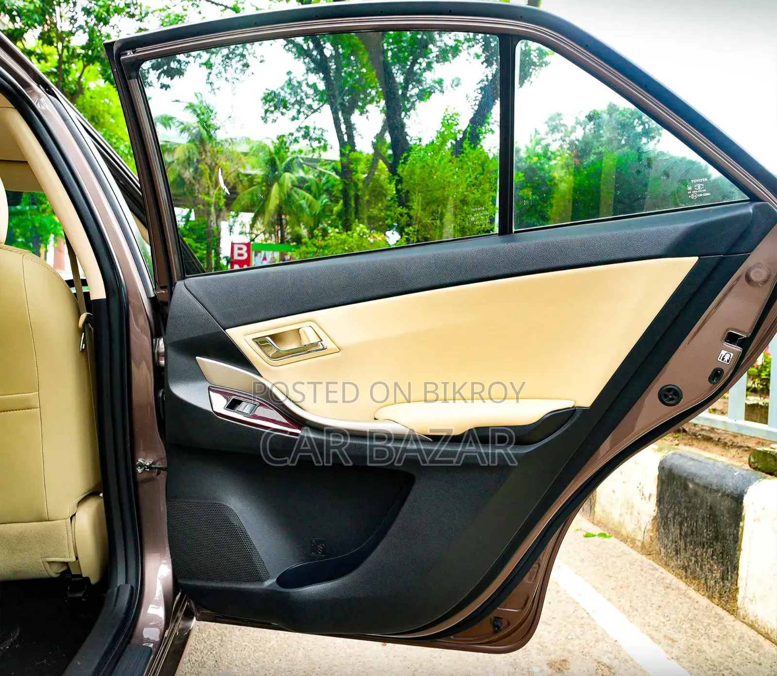 Toyota Premio 1.5 Front-Wheel Drive 2018 Brown