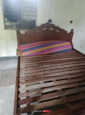 টাকার প্রয়োজন এর জন্য বিক্রি