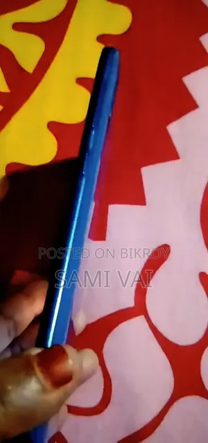 স্যামসাং গ্যালাক্সি এ৫০ ৬৪ জিবি নীল