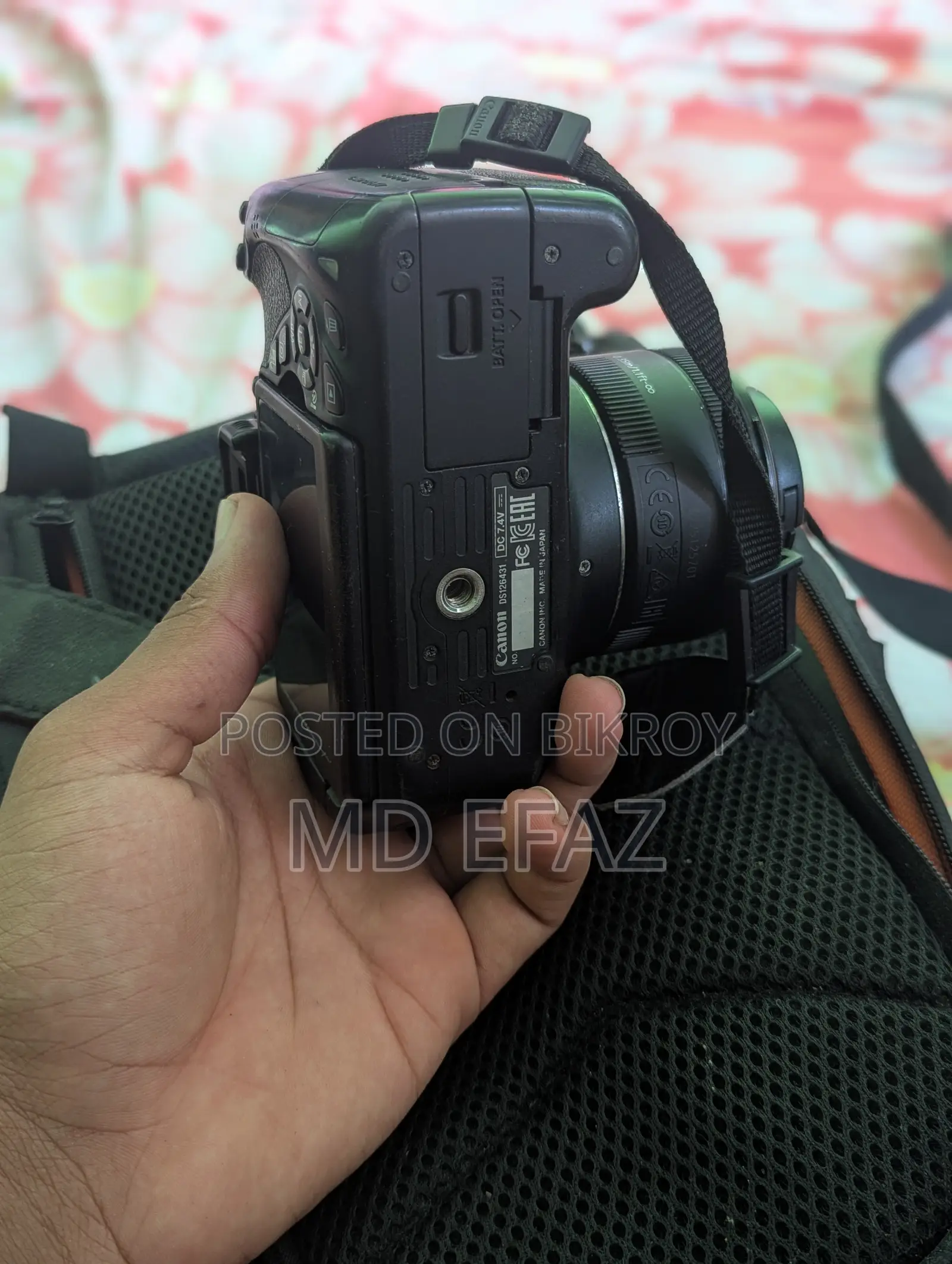 Canon EOS Kiss X7i With 50mm 75-300mm Lens