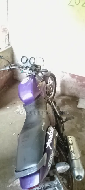 Bajaj Pulsar 180 2003 Purple