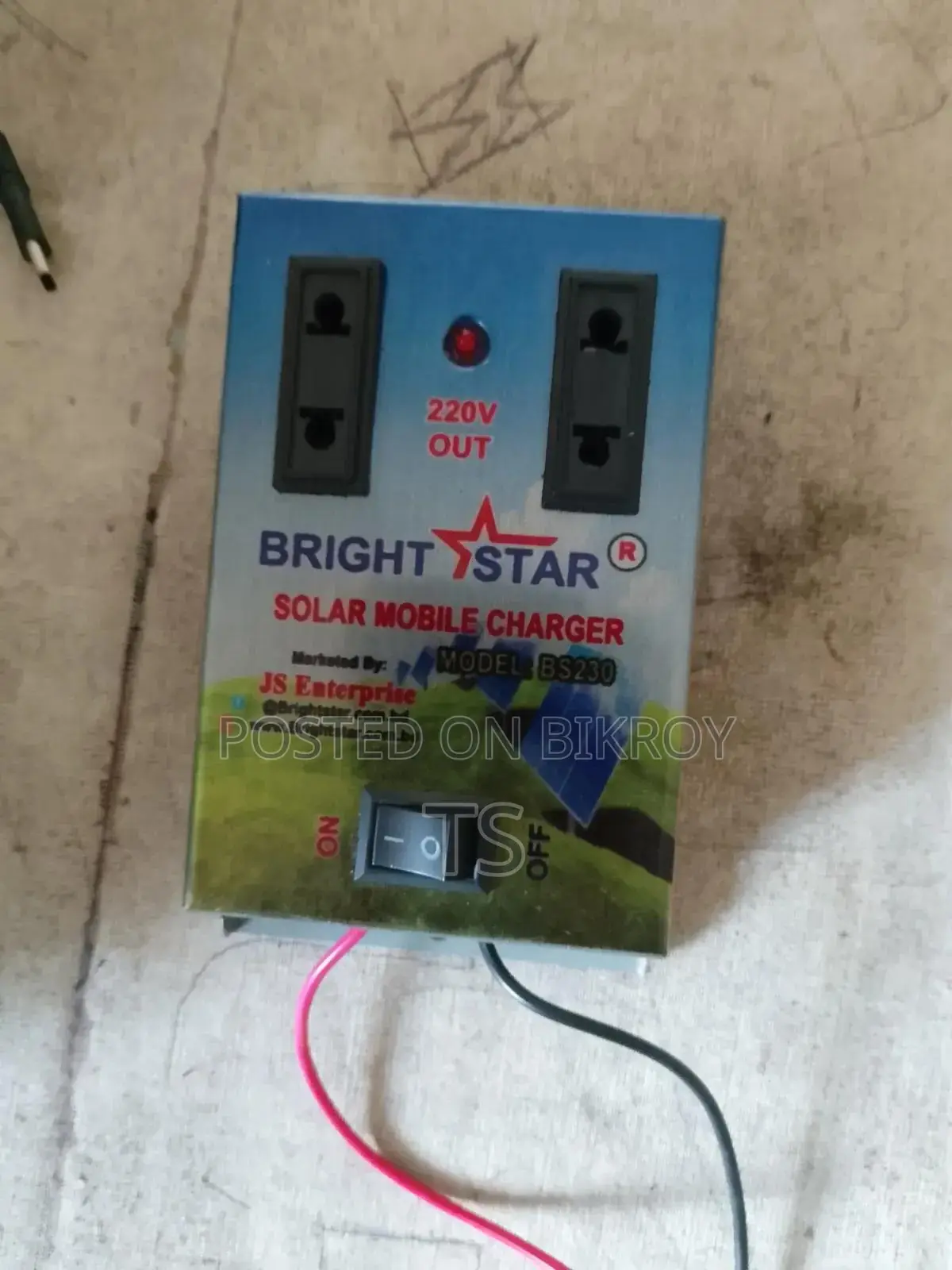DC 12v to AC 240v Solar Adapter
