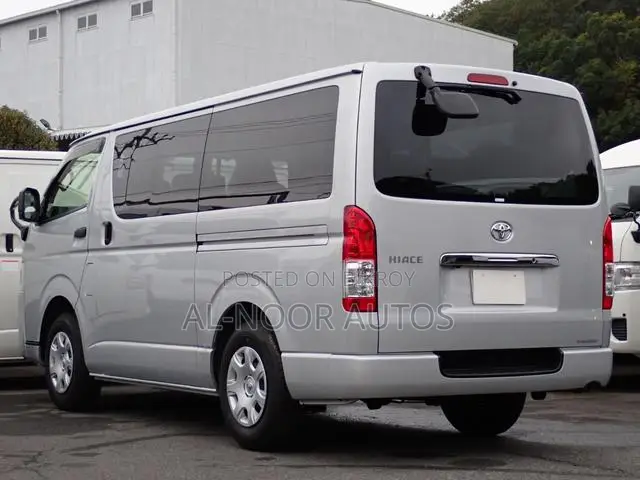 Toyota HiAce 2021 Silver