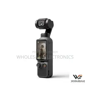 DJI Osmo Pocket 4 Creator Combo