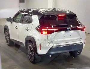 Toyota Yaris Cross 1.5 Front-Wheel Drive 2021 Pearl