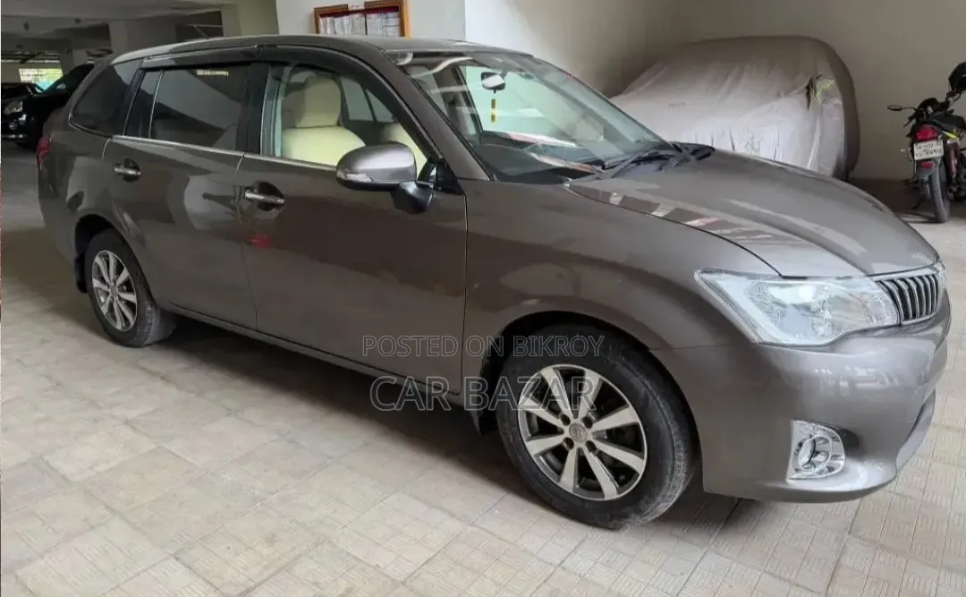 Toyota Corolla Fielder 1.5 Petrol Front-Wheel Drive 2013 Brown