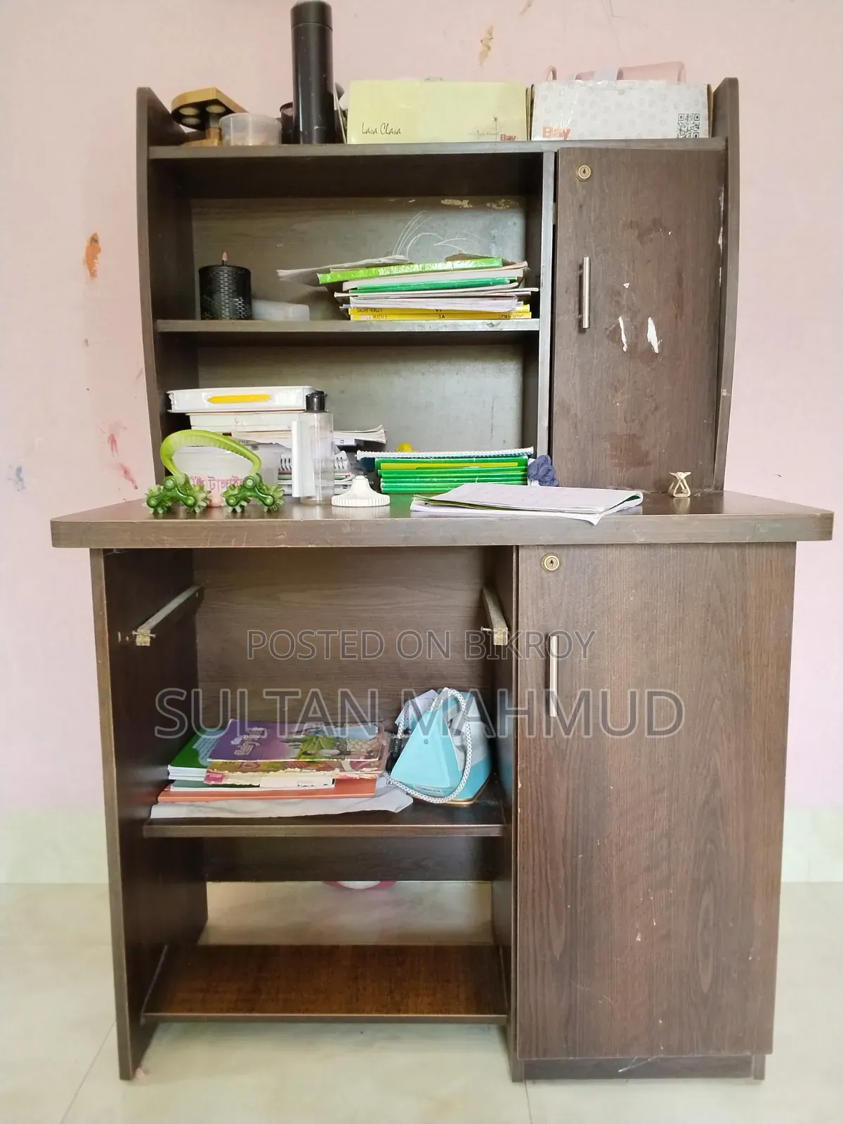 Reading Table