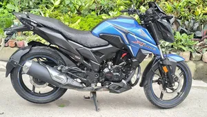 Honda X-Blade 160 2021 Blue