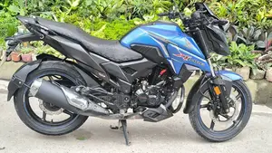 হোন্ডা এক্স-ব্লেড ১৬০ ২০২১ নীল
