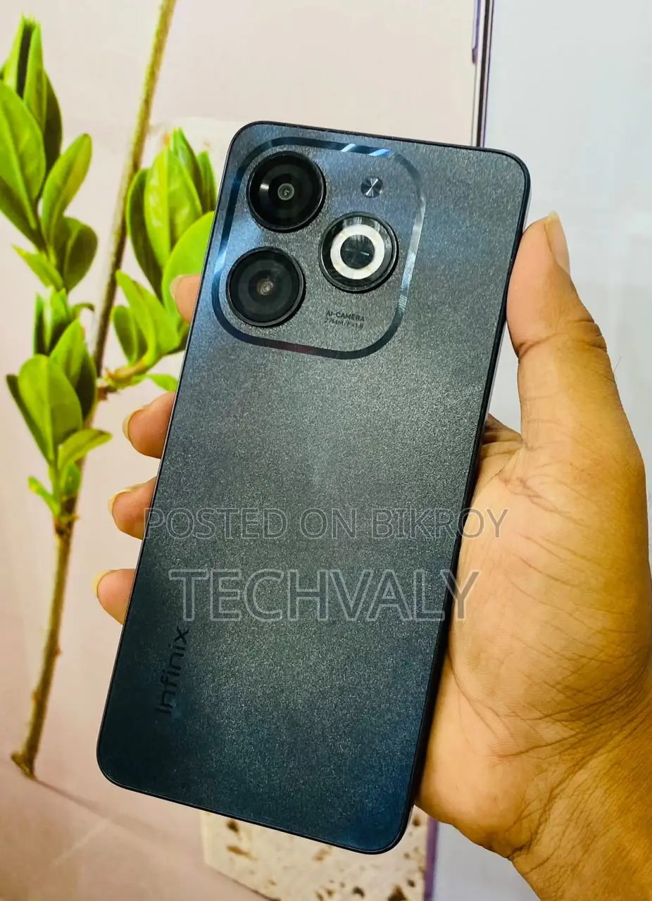 ইনফিনিক্স স্মার্ট ৮ ৬৪ জিবি কালো