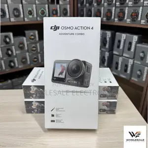 DJI Osmo Action 4 Adventure Combo