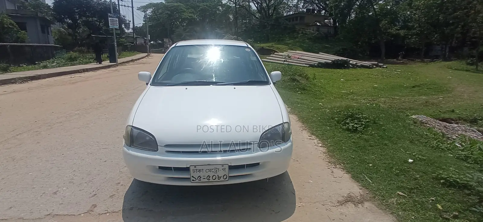 Toyota Starlet 1998 White