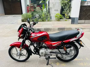 Bajaj CT 100 2022 Red