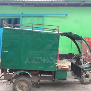 AITO M7 2022 Green