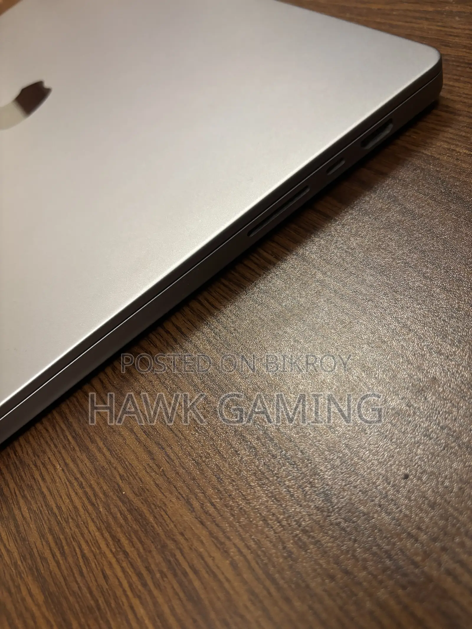 Laptop Apple MacBook Pro 2021 M1 16GB Apple M1 Pro SSD 512GB