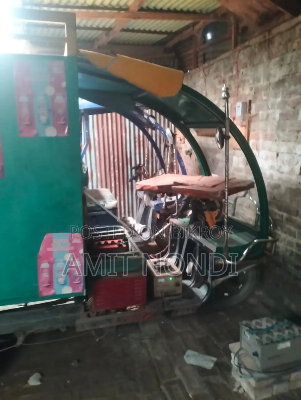 AITO M7 2022 Green