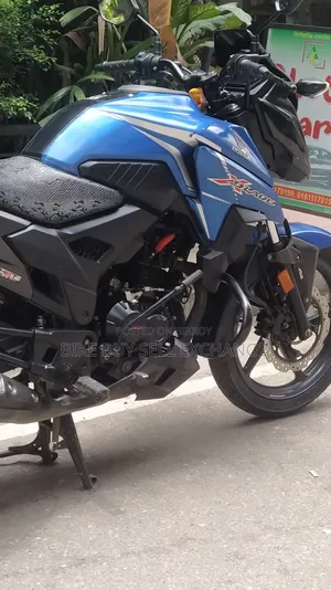 Honda X-Blade 160 2021 Blue