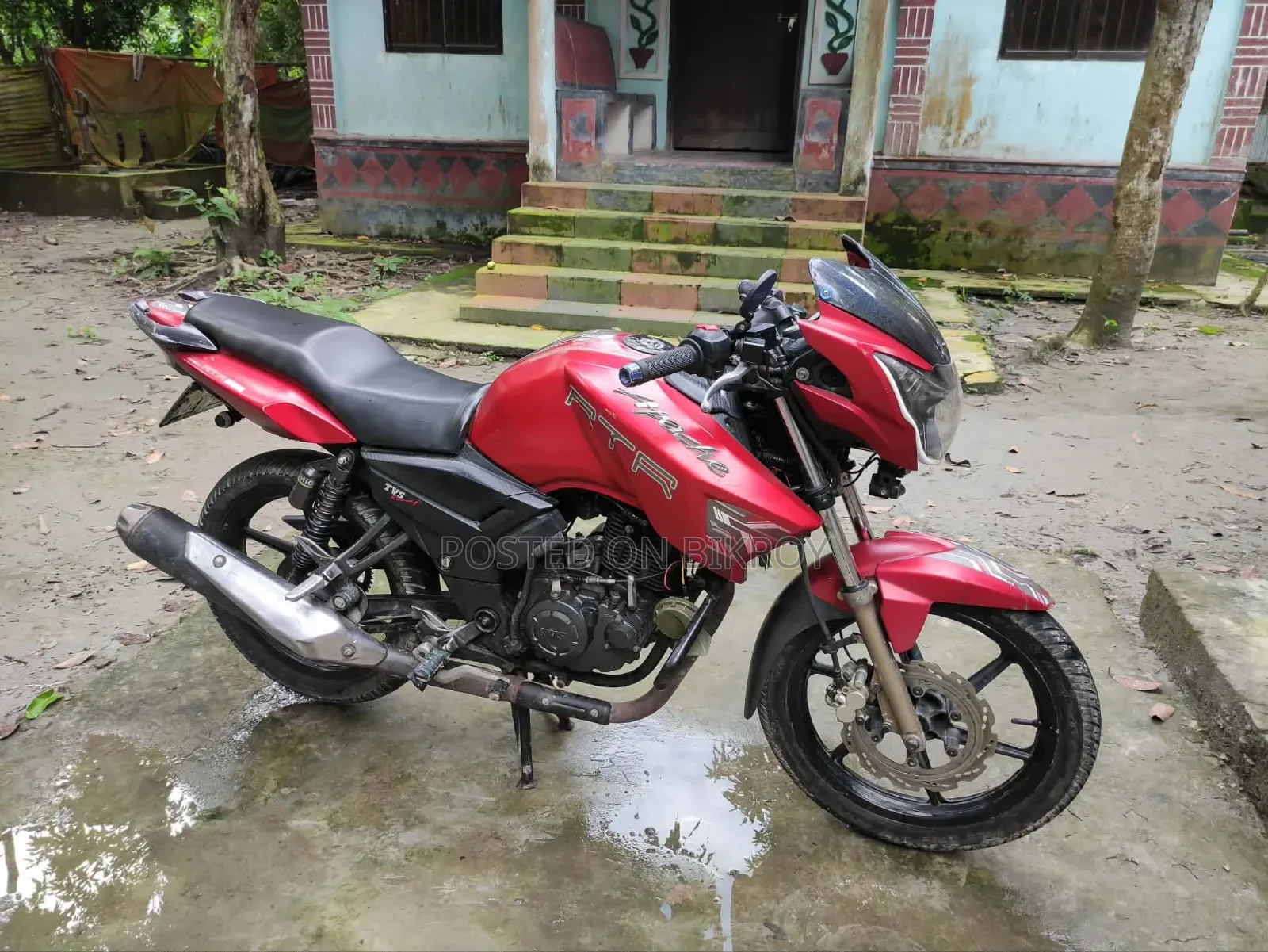 TVS Apache RTR 160 2V 2017 Red