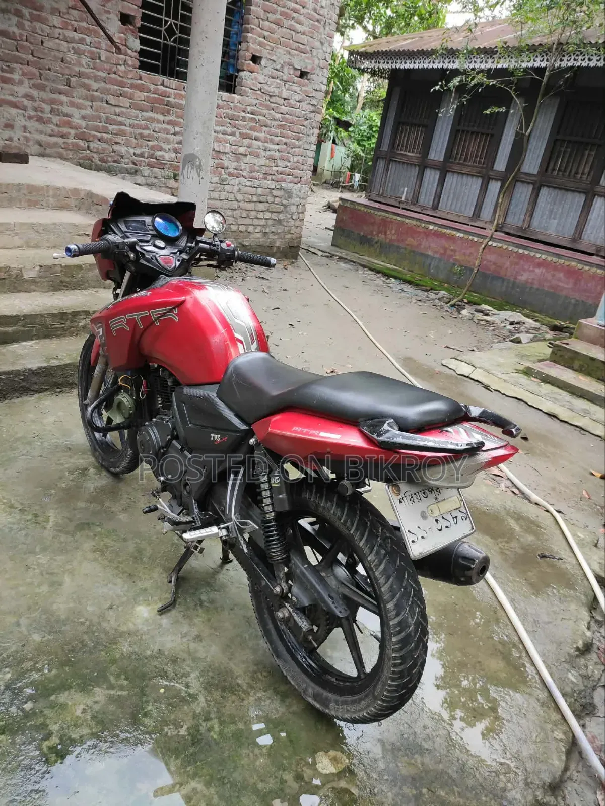 TVS Apache RTR 160 2V 2017 Red