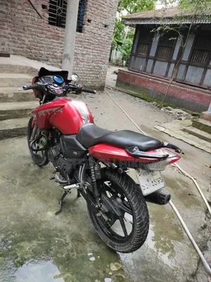 TVS Apache RTR 160 2V 2017 Red