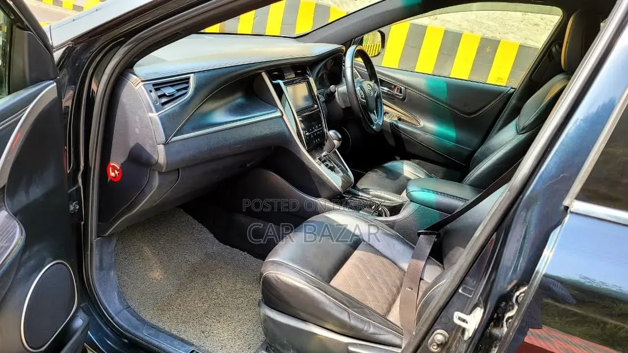 Toyota Harrier Elegance 2013 Pearl