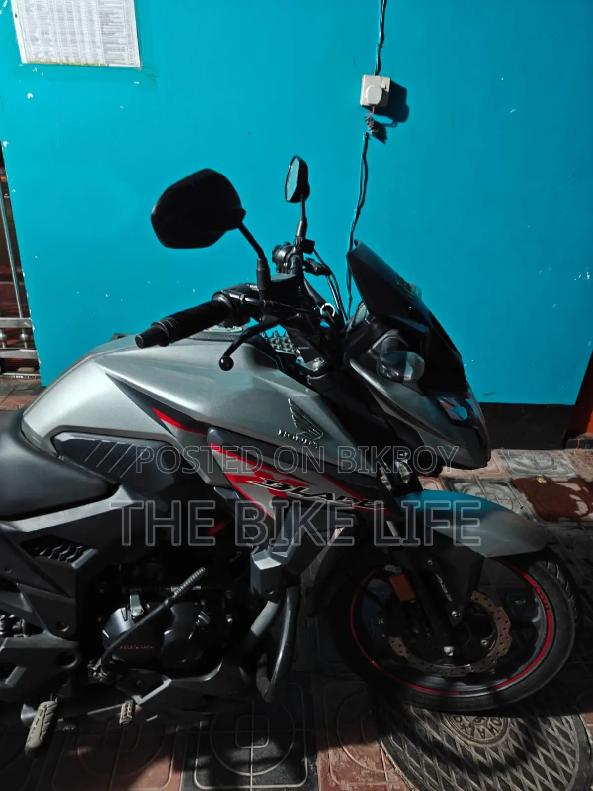 Honda X-Blade 160 2025 Silver