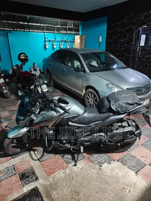 Honda X-Blade 160 2025 Silver