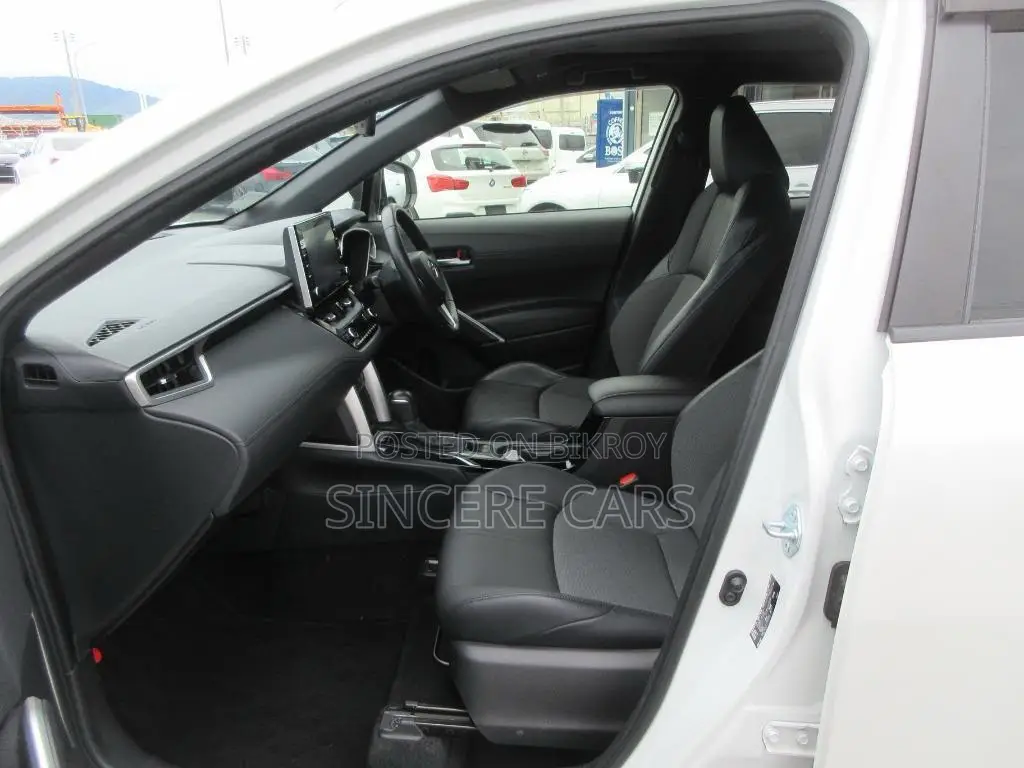 Toyota Corolla Cross 2021 Pearl