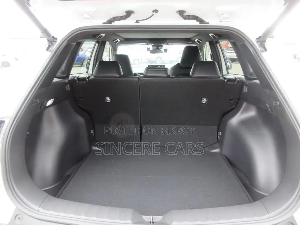 Toyota Corolla Cross 2021 Pearl