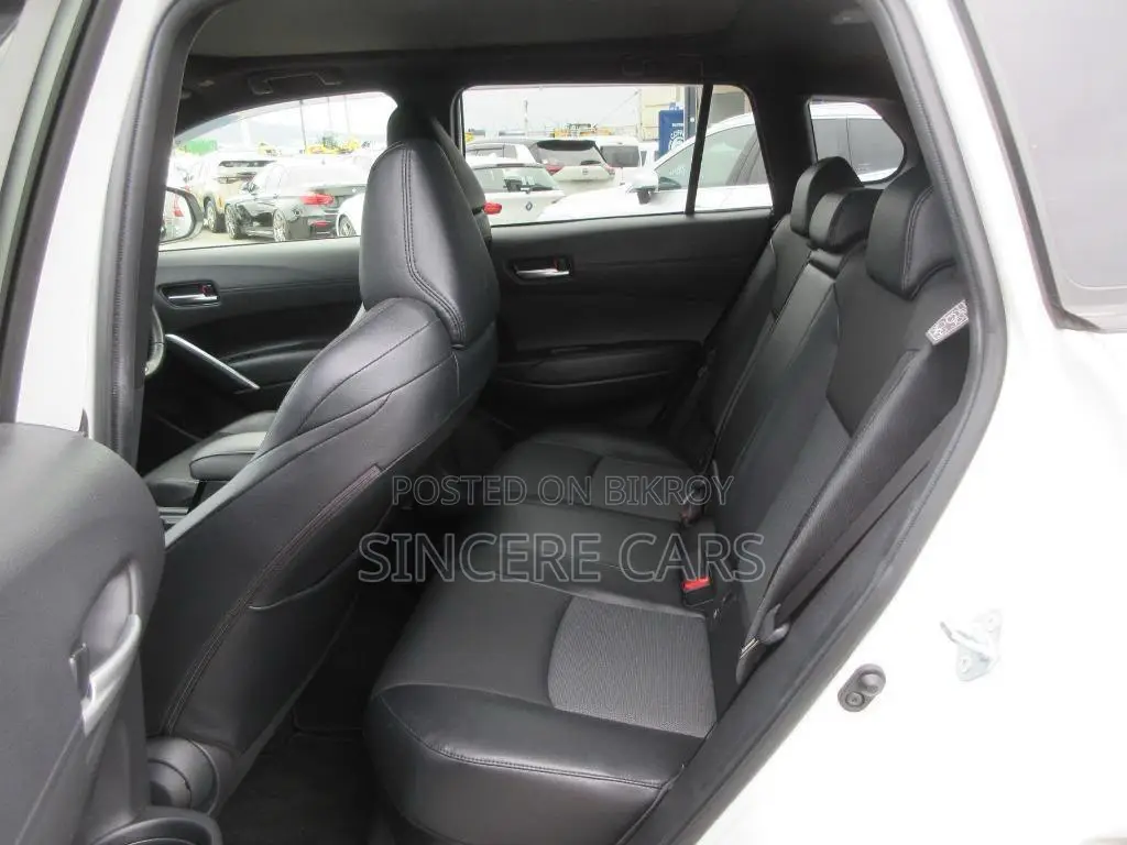 Toyota Corolla Cross 2021 Pearl