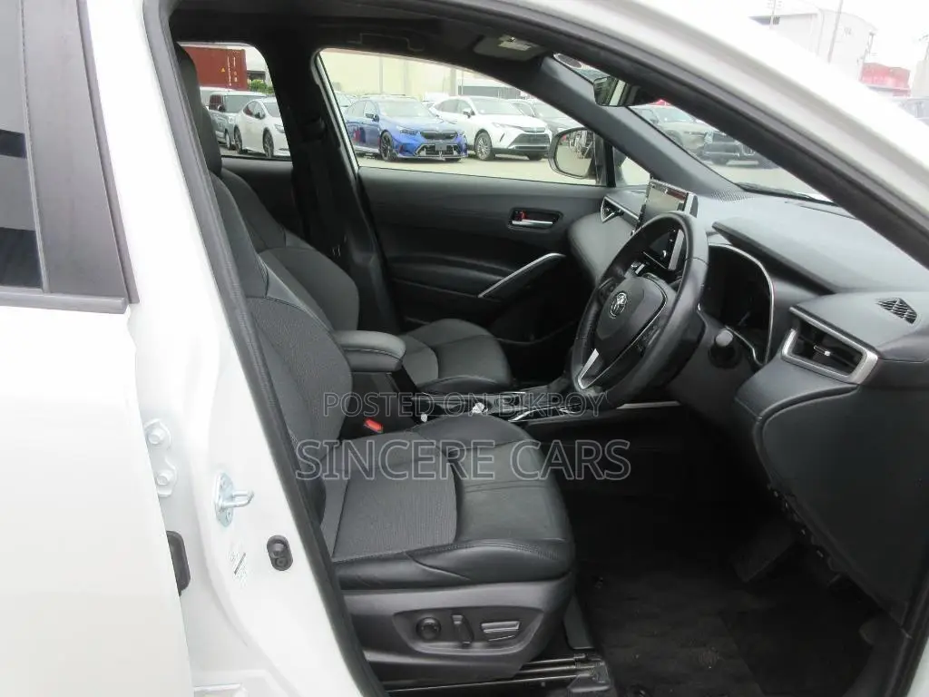 Toyota Corolla Cross 2021 Pearl