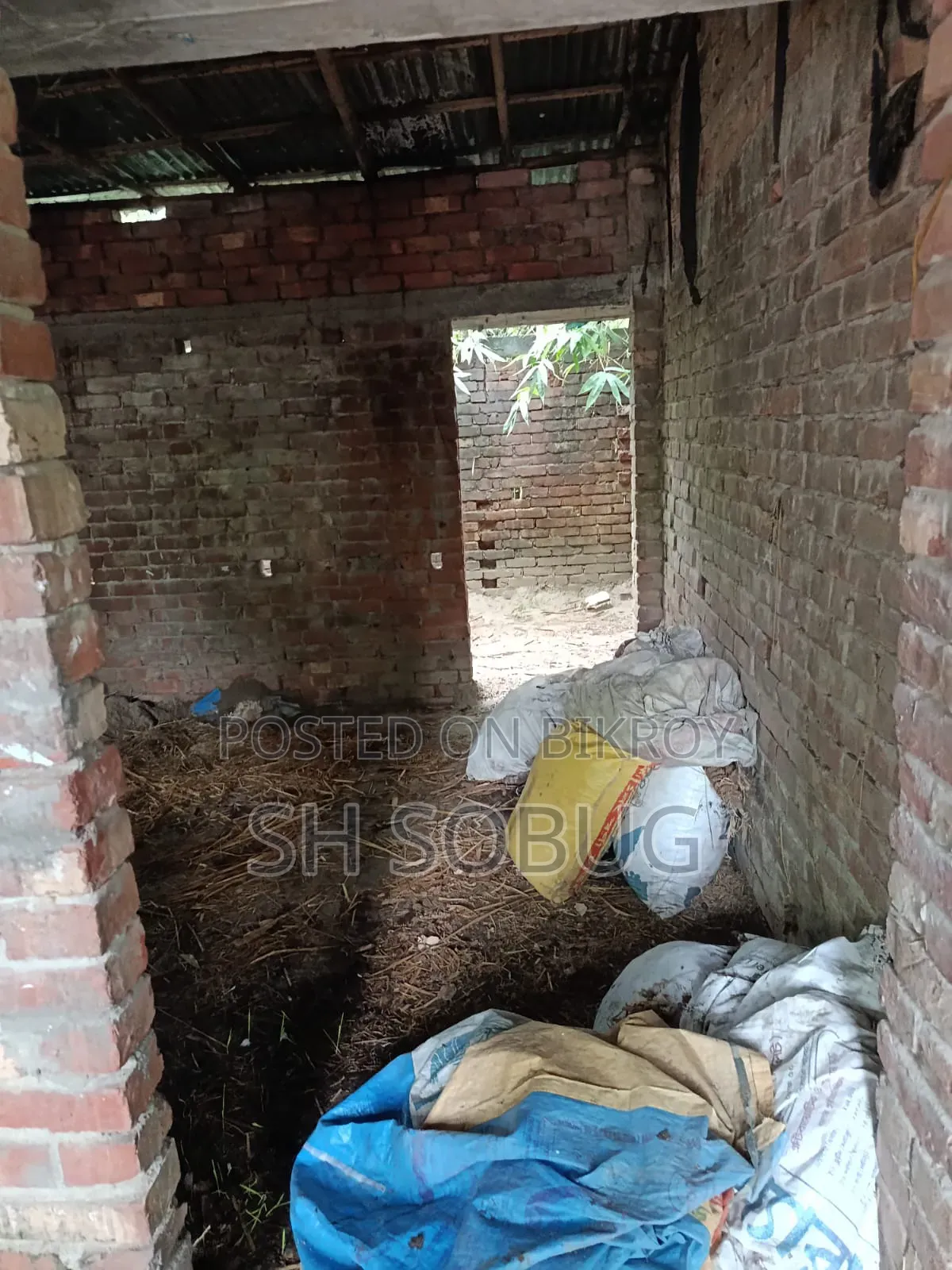 দৌলতপুরে ৩ বেডরুমের বাড়ি বিক্রির জন্য