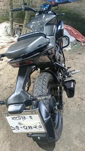Hero Xtreme 125R 2025 Black