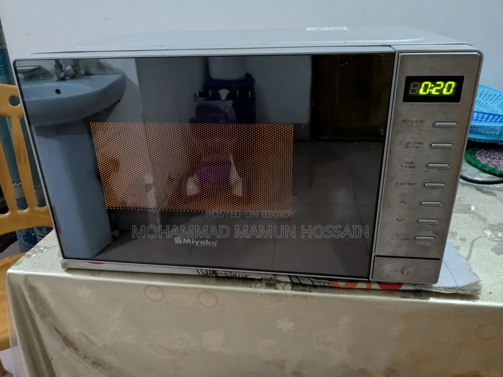 Miyako Microwave Oven 20 Litre