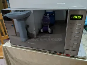 Miyako Microwave Oven 20 Litre