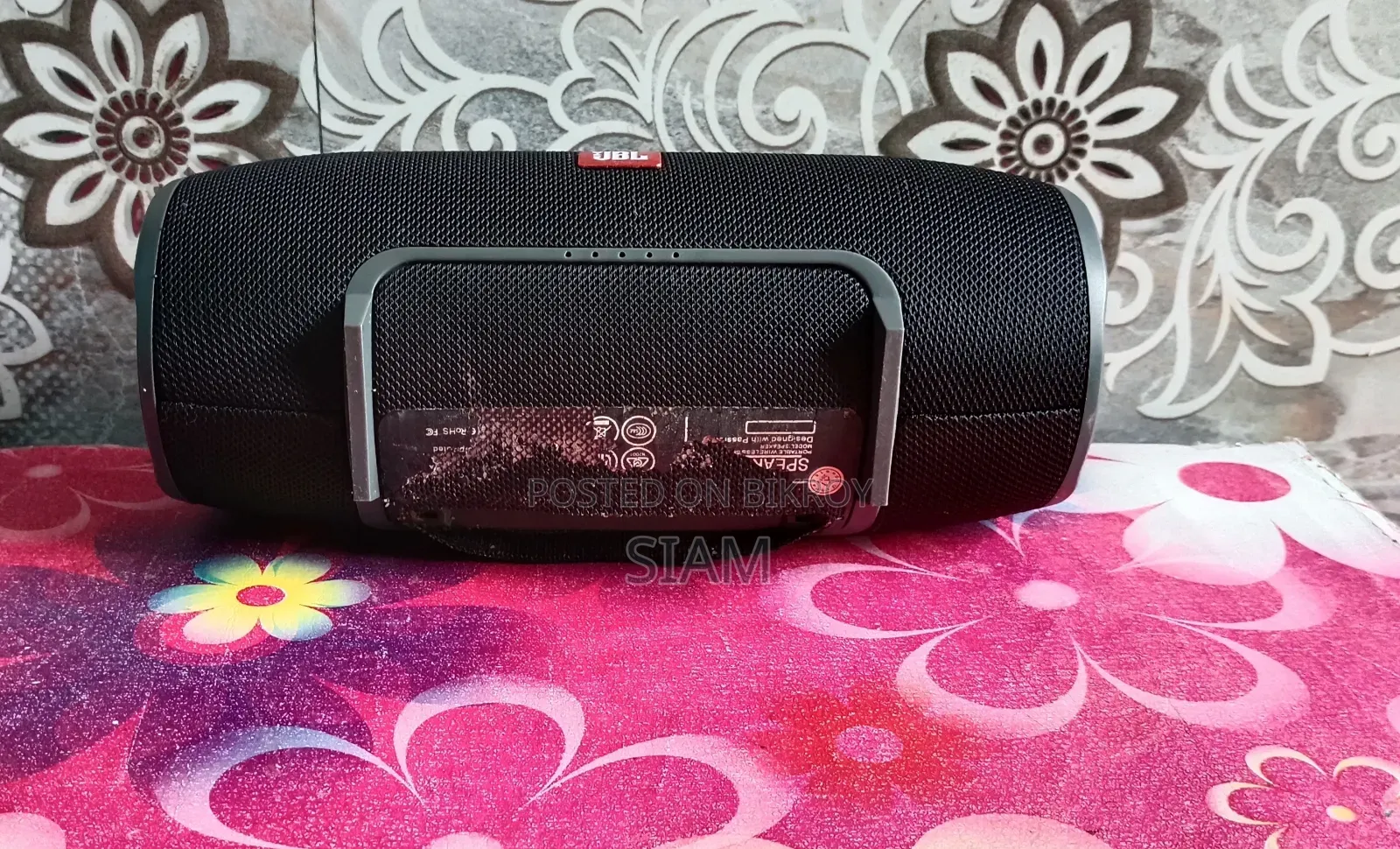 A Bluetooth Wireless Sound Box