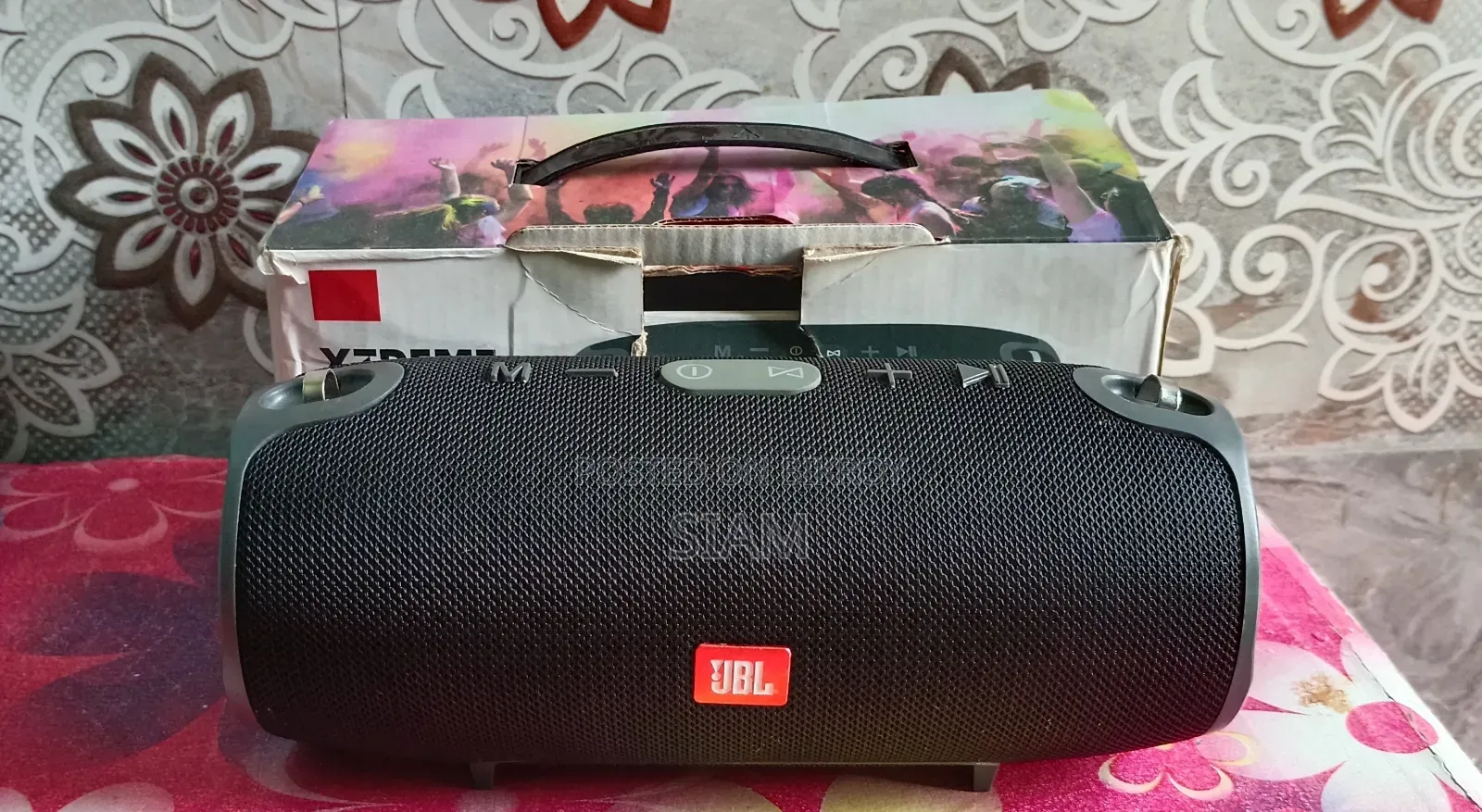 A Bluetooth Wireless Sound Box