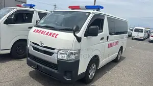 Toyota HiAce 2021 White