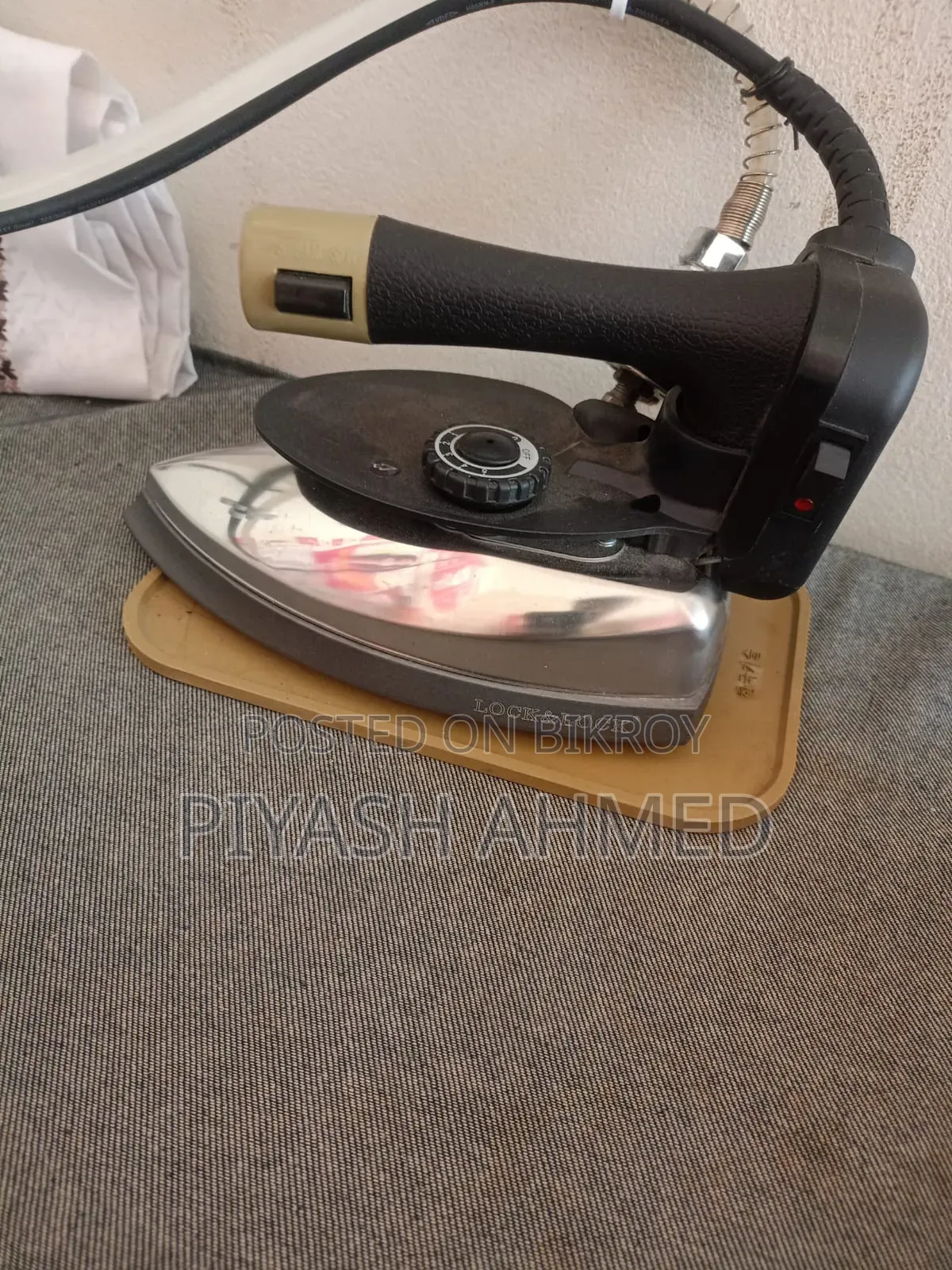 Steam Iron