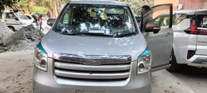 Toyota Noah 2008 White