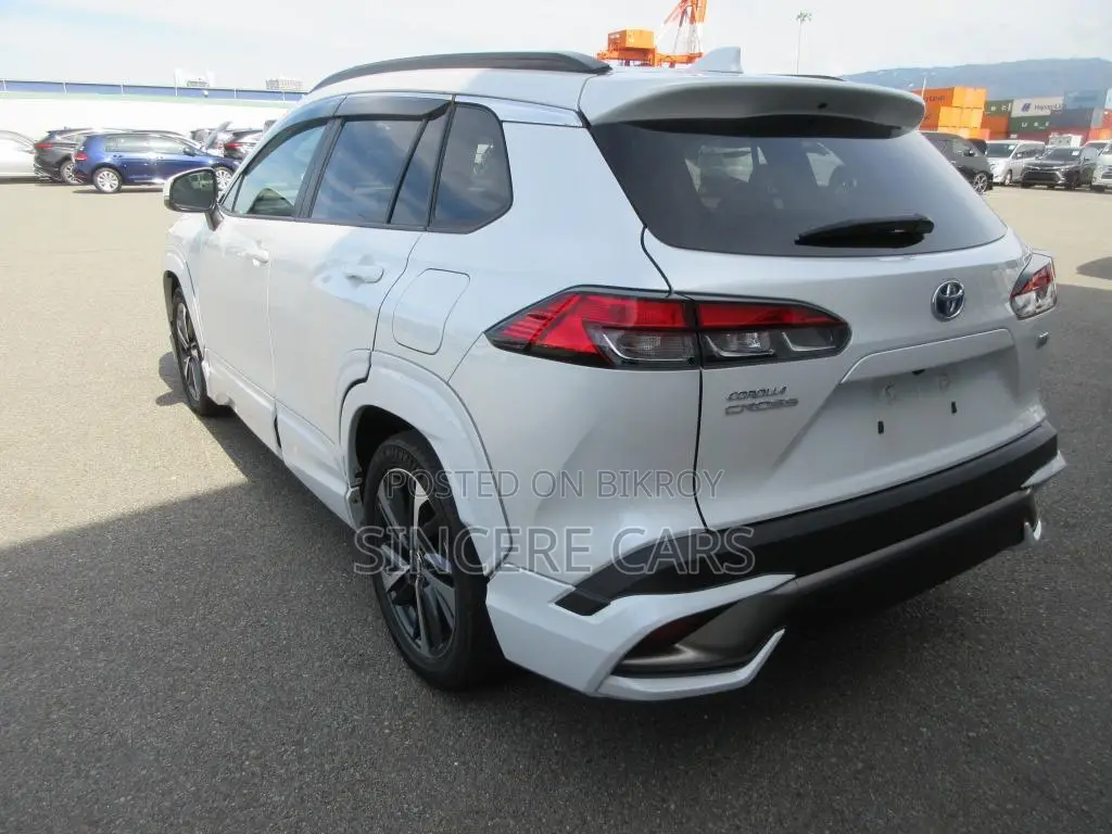Toyota Corolla Cross 2023 Pearl