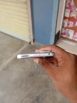 শাওমি ১২ ১২৮ জিবি রোজ গোল্ড