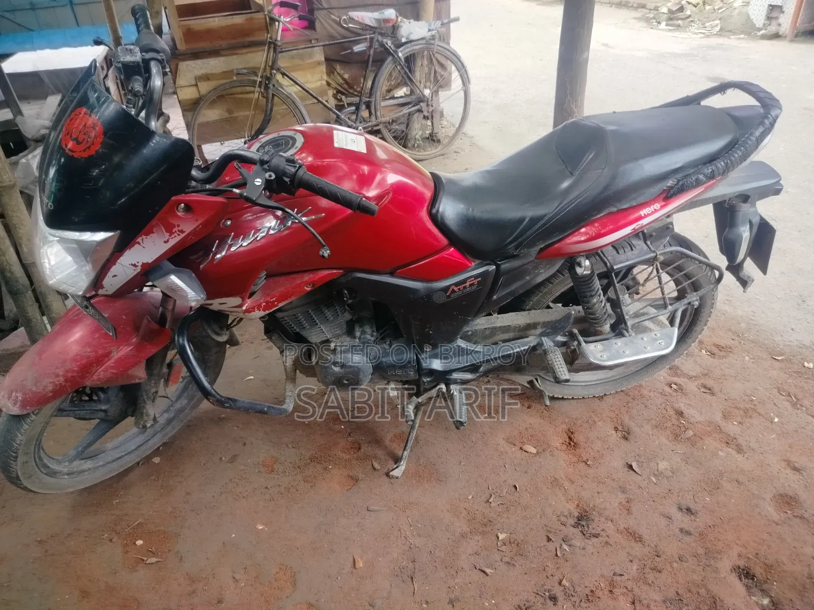 হিরো হাংক ২০১৮ রেড
