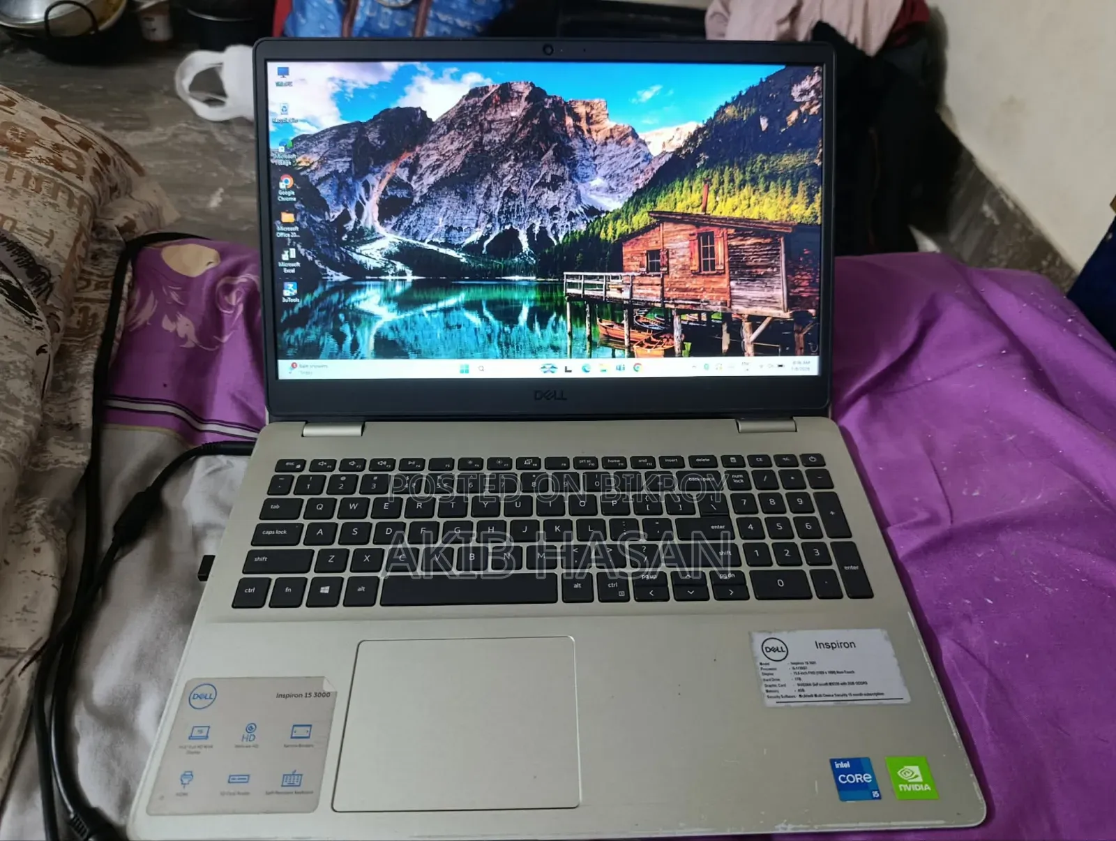 Laptop Dell Inspiron 15 3501 4GB Intel Core i5 HDD+SSD 1T